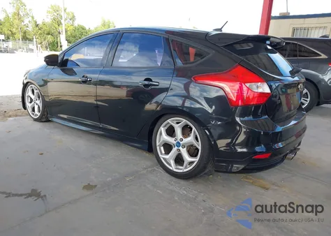 2013 Ford Focus St из США, поврежденный, VIN 1FADP3L98DL208002